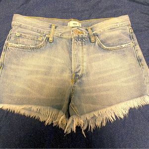 RELAX-FITRelaxed-fit denim short